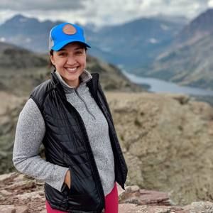 Meet your Posher, Stephanie